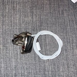 Apple Watch Series 6 40mm. Price is negotiable